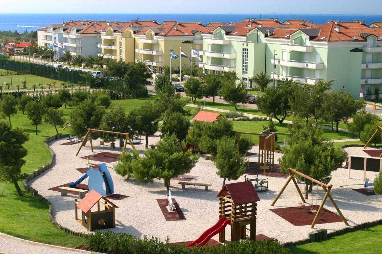 Apartment Katarina Crveni Vrh Buitenkant foto